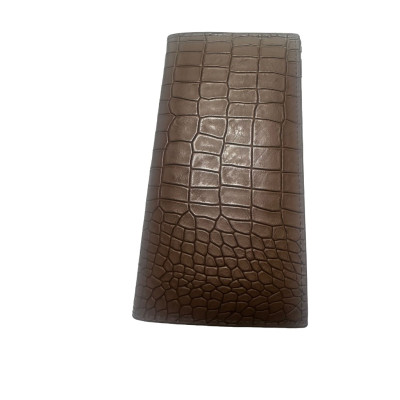 Women’s Small Bifold Leather Wallet – Compact & Stylish